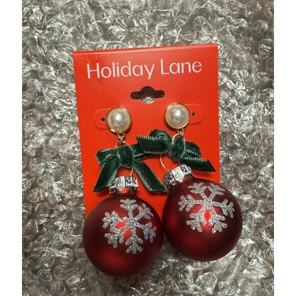 Holiday Lane Imitation Pearl Ornament Snowflake Earrings In Gift Box - Picture 1 of 3